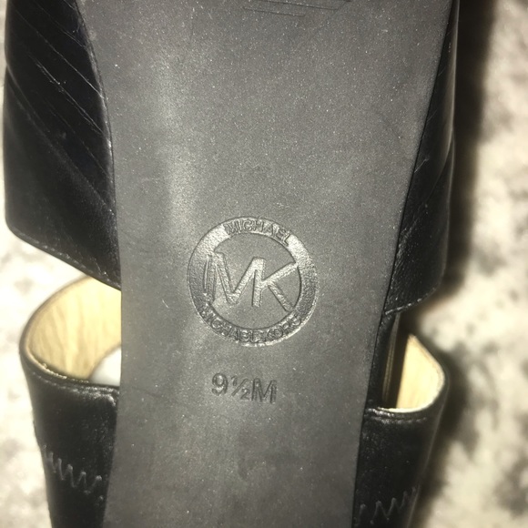 Michael Kors Women Black High Heels, 9.5 - Picture 4 of 4